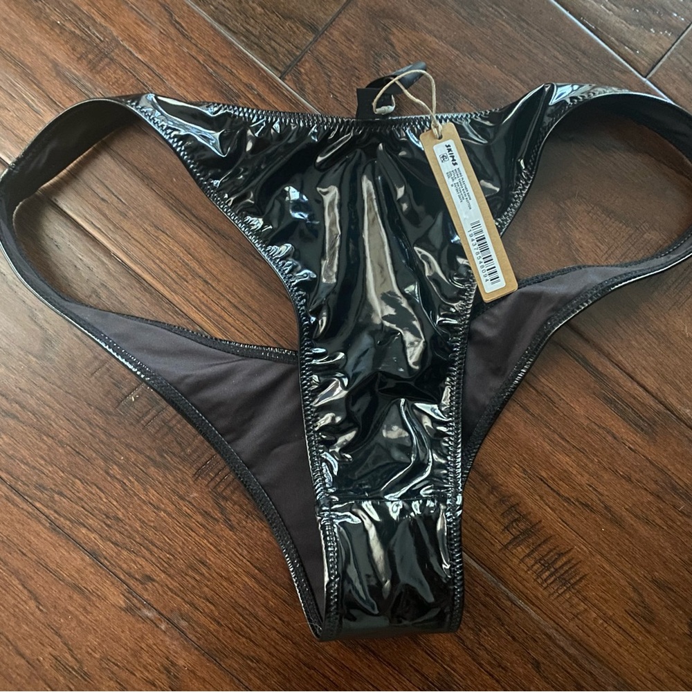 Skims PATENT FAUX LEATHER SWIM MICRO TANGA BOTTOM